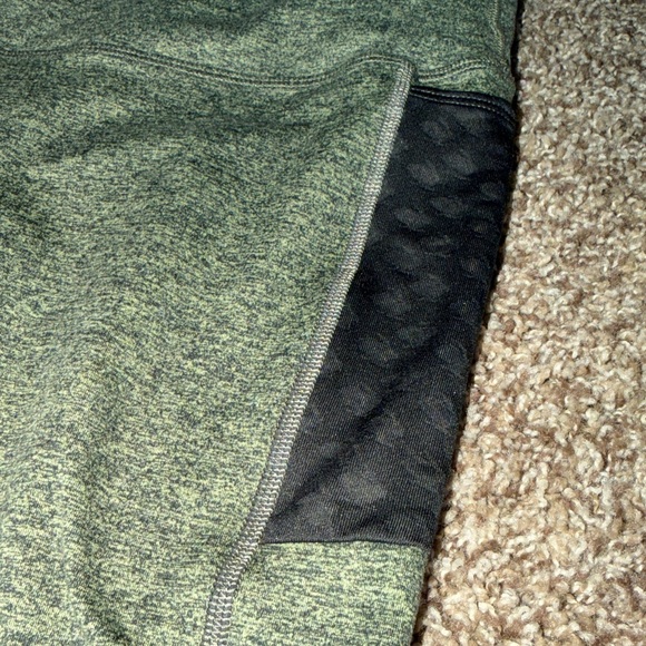 Rabbit supersoft running leggings in heathered green and dark gray (L) - EUC! - Picture 2 of 11